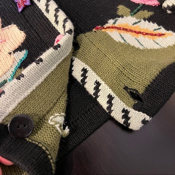 Handknit Vintage Butterflies and flowers beaded cardigan, handknit, cotton/wool - Picture 6 of 13